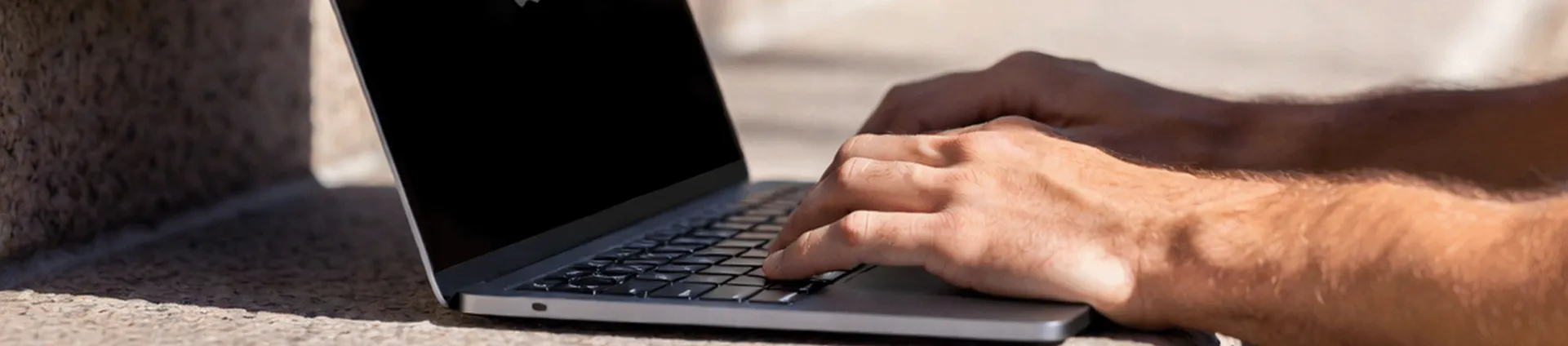 Apple MacBook Neo header small