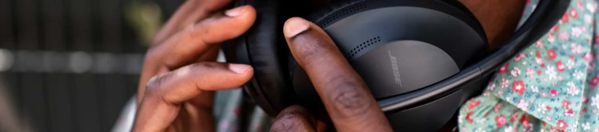 Black Friday Bose headphones