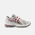 Moda bambini fino al 63% di sconto su New Balance (Codice: NBCW25EXTRA)