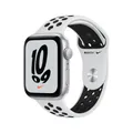 Apple Watch SE Nike (44mm) &#8211; zilver &#8211; platina/zwart Nike-sportbandje (2021 update)