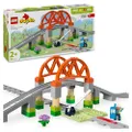 LEGO DUPLO Town Eisenbahnbrücke und Schienen – Erweiterungsset, Geschenk für Kleinkinder ab 2 Jahren, Set zum Bauen und Umbauen, entwicklungsfördernde